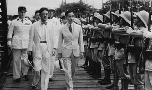 Bài 3. Chính quyền của Trần Trọng Kim còn non nớt, trong khi bọn quỷ thì chuẩn bị rất kỹ lưỡng, nên tháng 8 – 1945 bị quỷ cướp trắng.